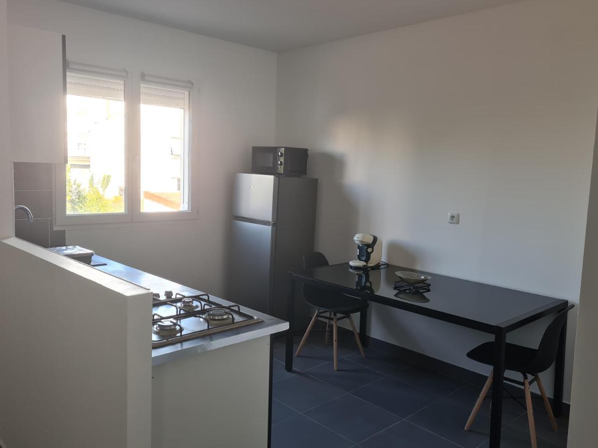 Jolie F1 Neuf Et Fonctionnel Apartment Argenteuil Bagian luar foto
